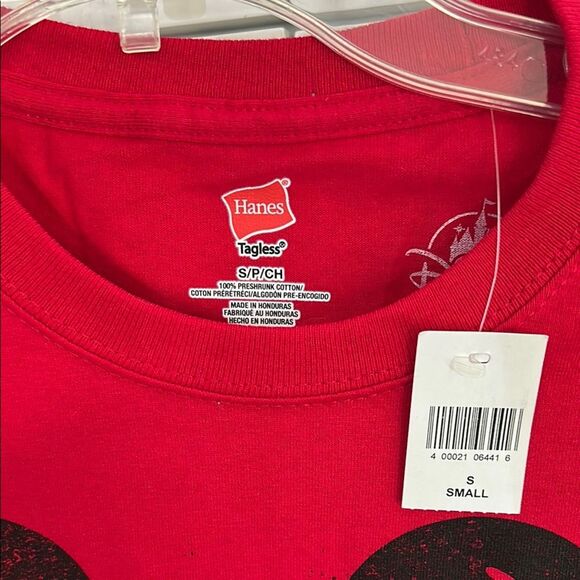 Disney Red Mickey Mouse Men's T-Shirt - Picture 2 of 5
